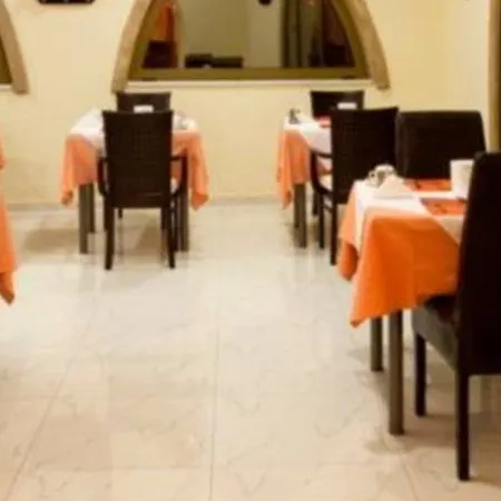 Castello Di Cavalieri 3*